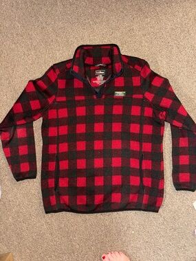 L.L. Bean Men’s Red and Black Buffalo Plaid Zip-Up Fleece
